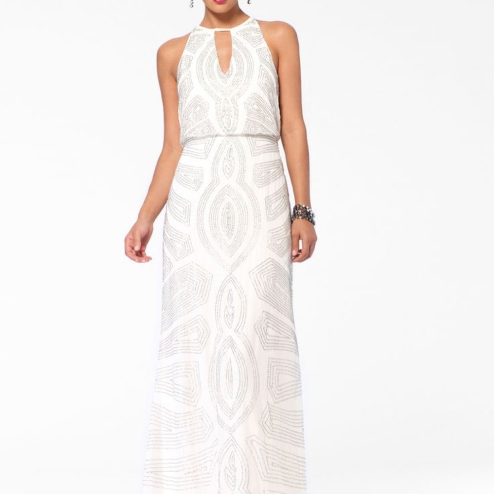 CACHÉ Beautiful Off-White Beaded Evening Gown | Size 0